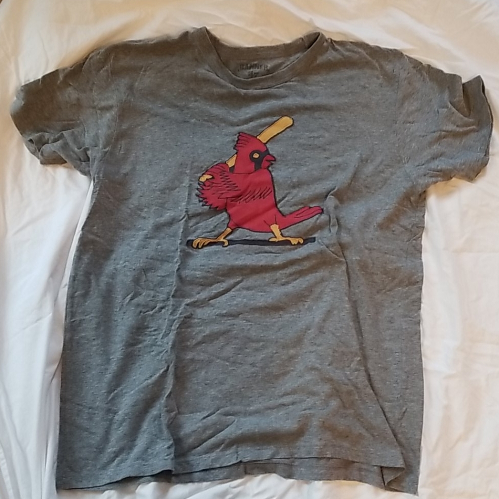 Grey Banner 47 Cardinals t shirt 1956-66 logo